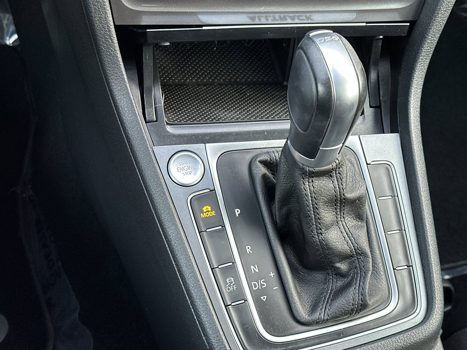 Used 2017 Volkswagen Golf Alltrack SE image 21