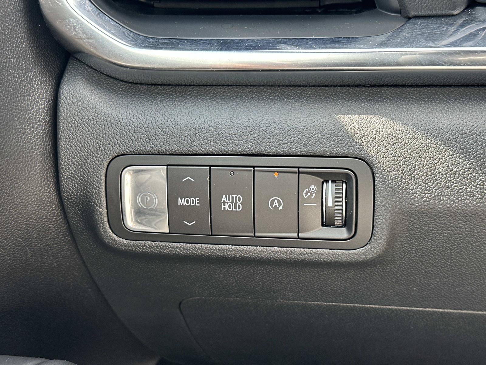Certified 2026 GMC Terrain Elevation w/ Black Edition FWD image 25