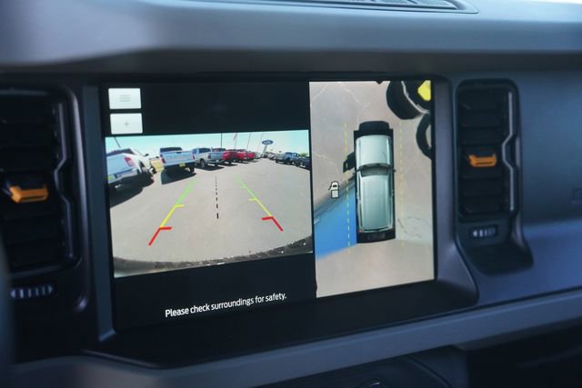 Used 2023 Ford Bronco Badlands image 27