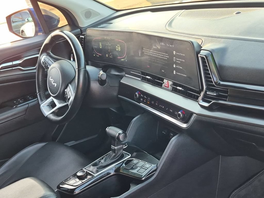 Certified 2023 Kia Sportage EX FWD image 29