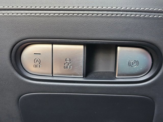 Used 2023 Genesis G90 3.5T image 13