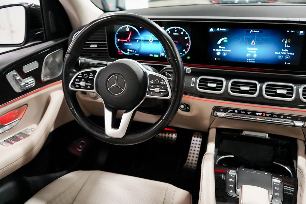 Used 2021 Mercedes-Benz GLS 580 4MATIC image 11