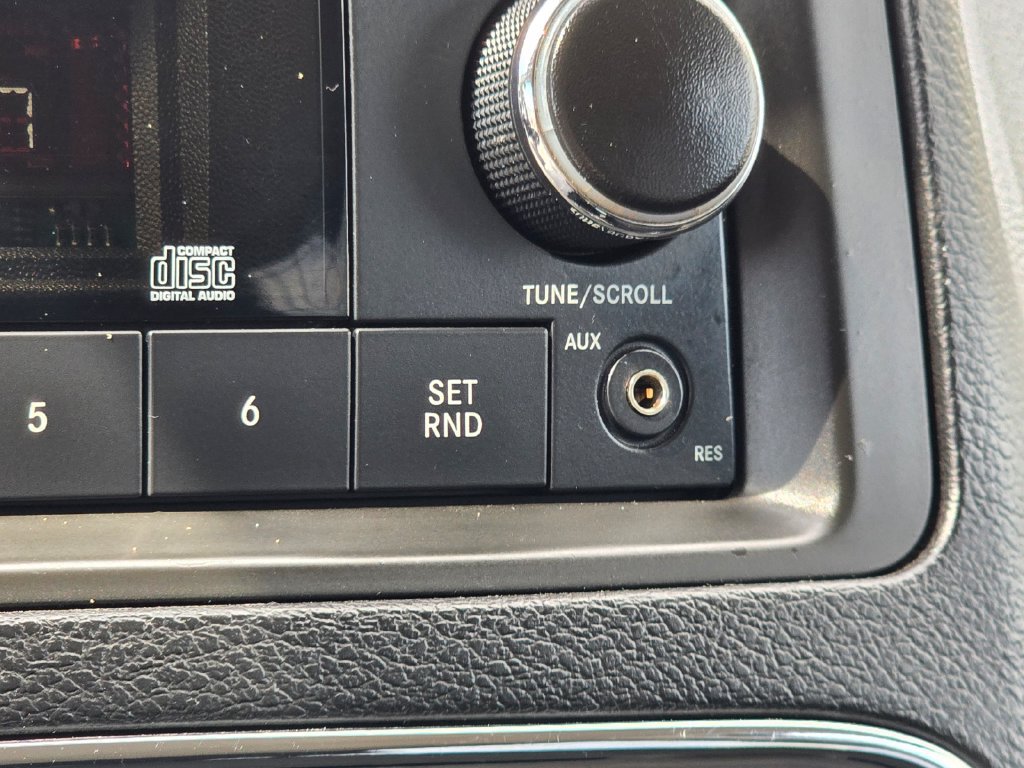 Used 2013 RAM C/V Tradesman FWD image 19