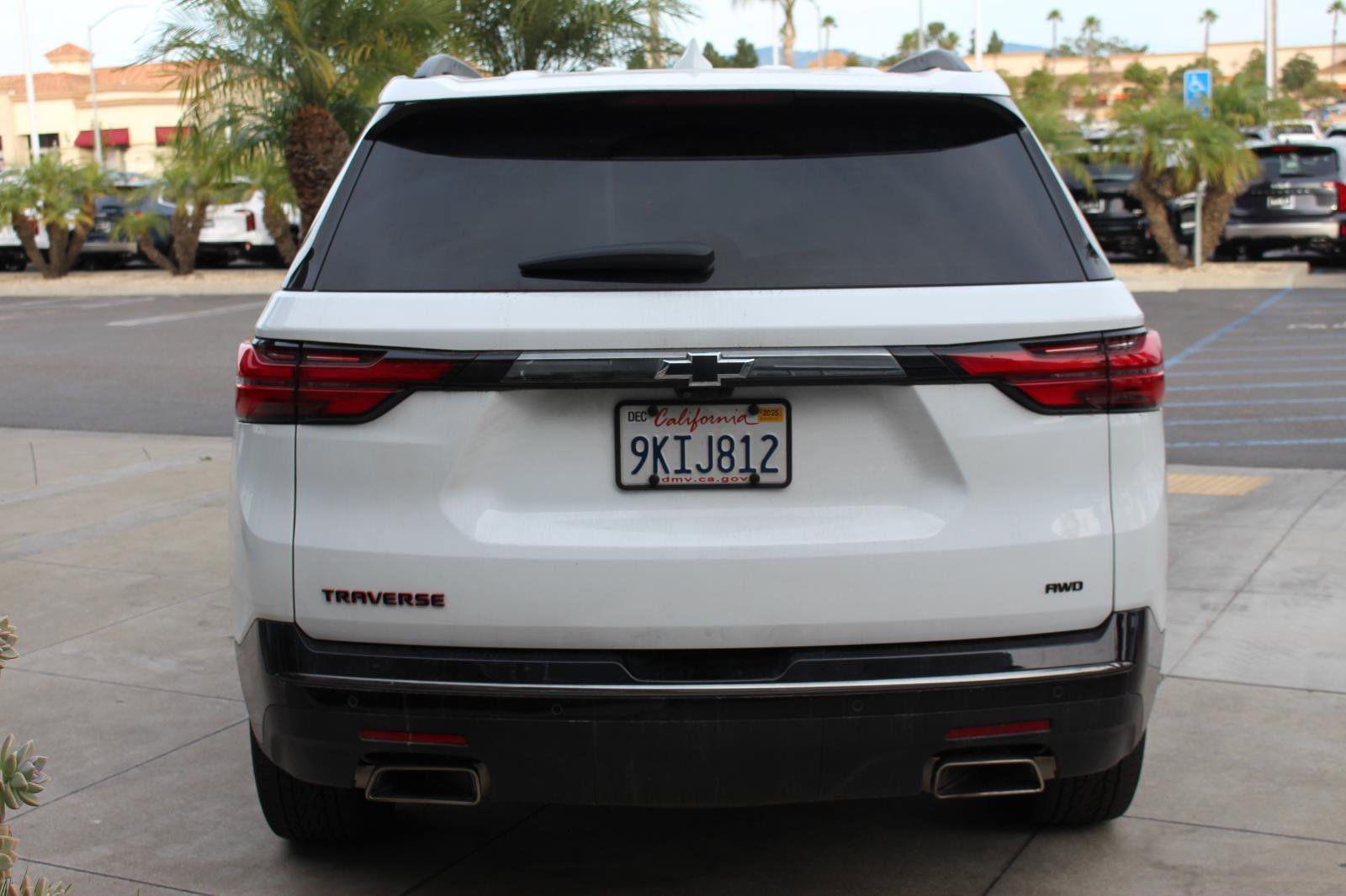 Used 2023 Chevrolet Traverse Premier w/ Redline Edition image 8