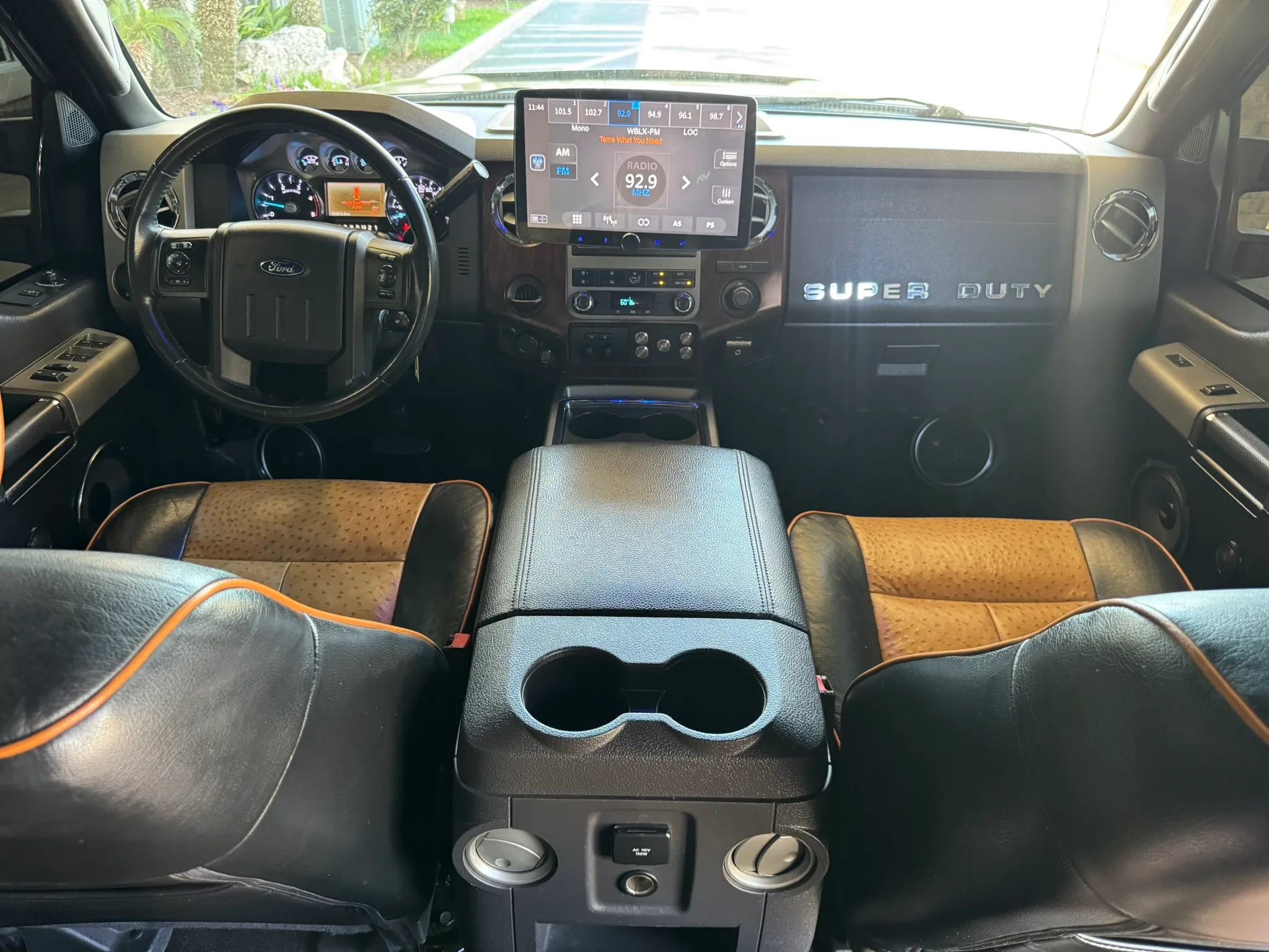 Used 2011 Ford F350 Lariat RWD image 22