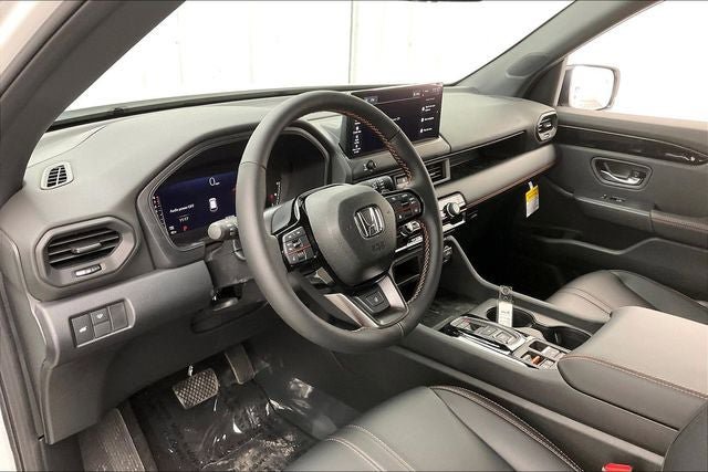 New 2026 Honda Pilot TrailSport image 8