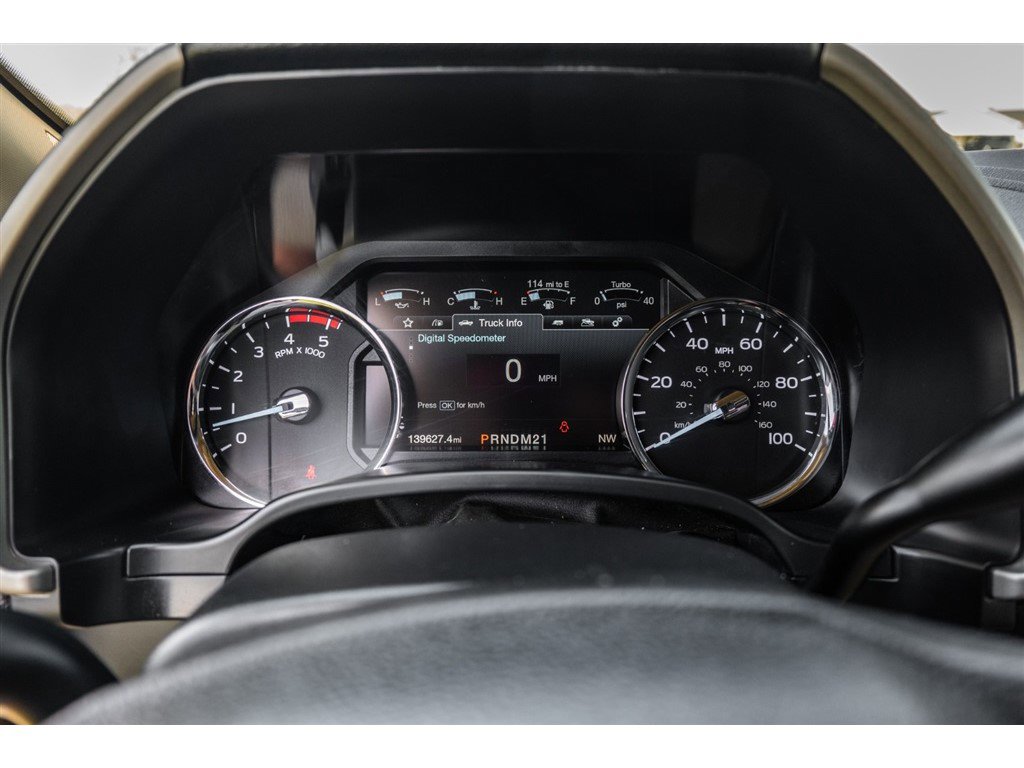 Used 2018 Ford F250 Lariat w/ Lariat Value Package AWD/4WD image 16
