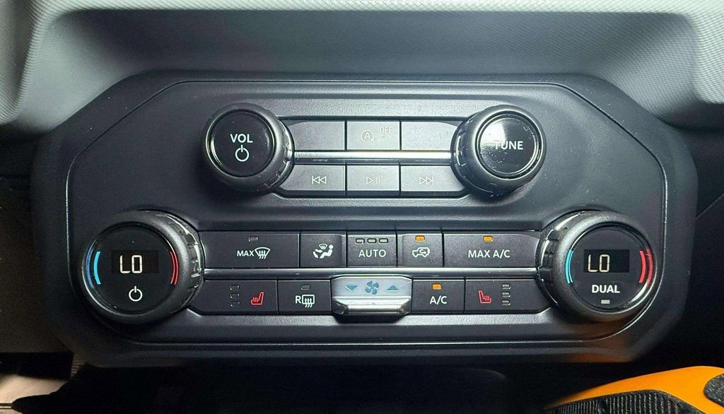 Used 2021 Ford Bronco Badlands w/ Sasquatch Package image 8