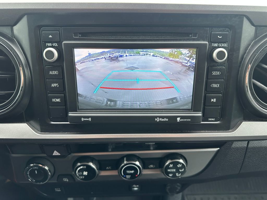 Certified 2017 Toyota Tacoma SR5 AWD/4WD image 17