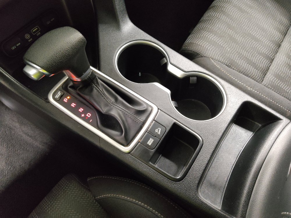 Used 2019 Kia Sportage LX FWD image 26
