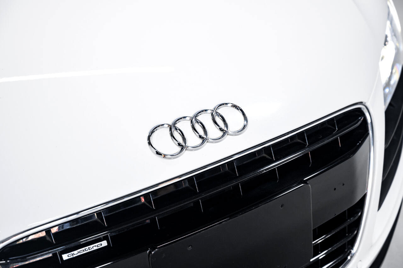 Used 2009 Audi R8 V8 image 13