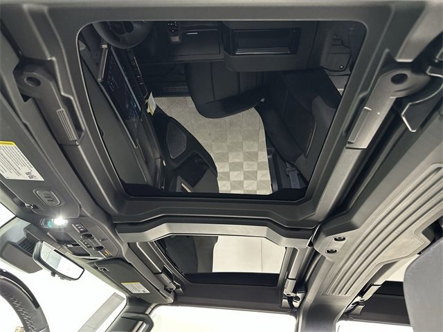 New 2025 GMC Hummer EV 3X w/ LPO, Sport Package image 19