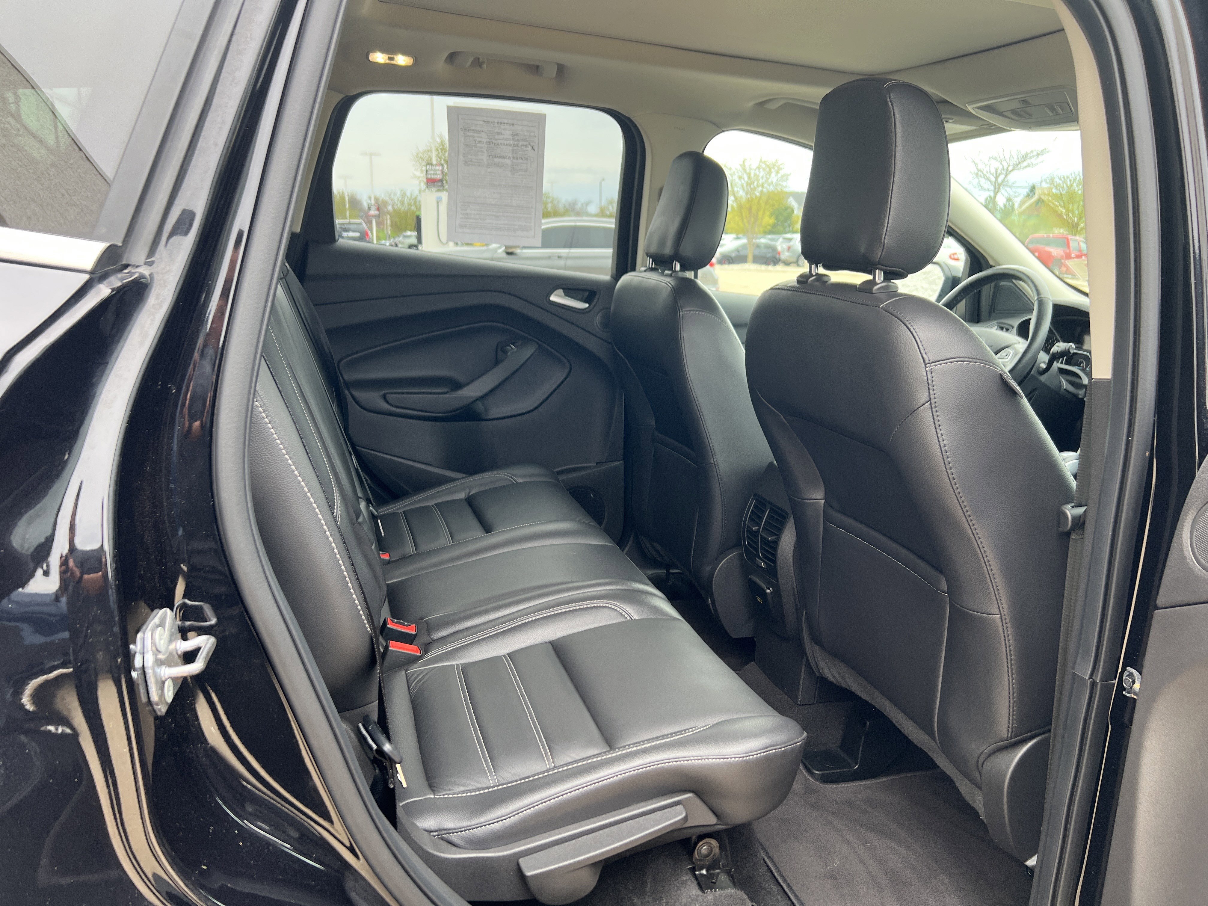 Used 2019 Ford Escape Titanium image 12