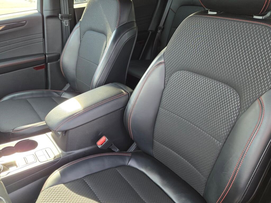Used 2025 Ford Escape ST-Line Select image 22
