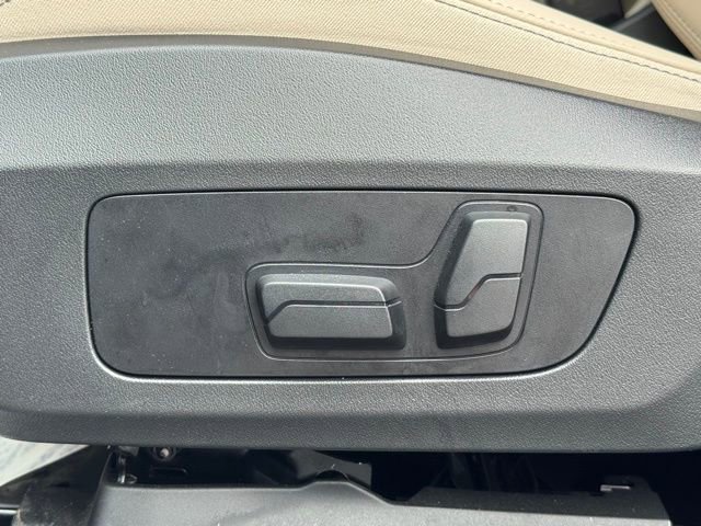 Used 2024 BMW X1 M35i w/ Premium Package image 11