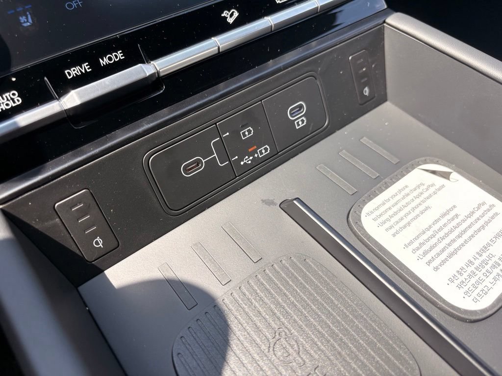 New 2027 Hyundai Santa Fe Calligraphy FWD image 19