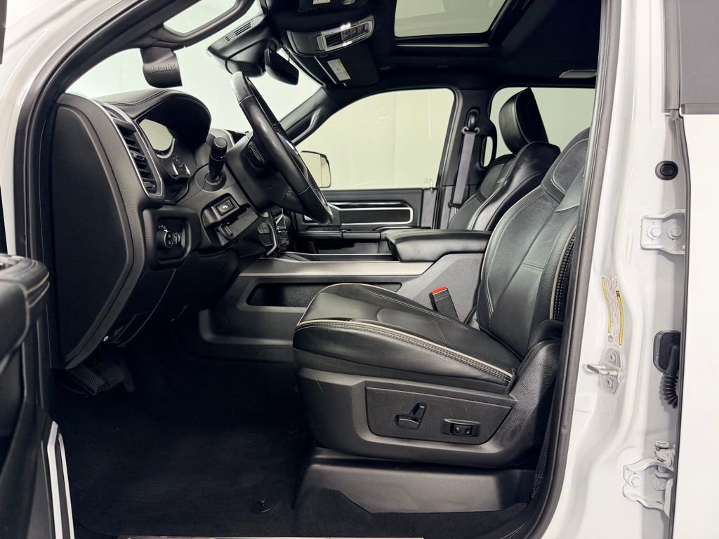 Used 2020 RAM 3500 Laramie image 20