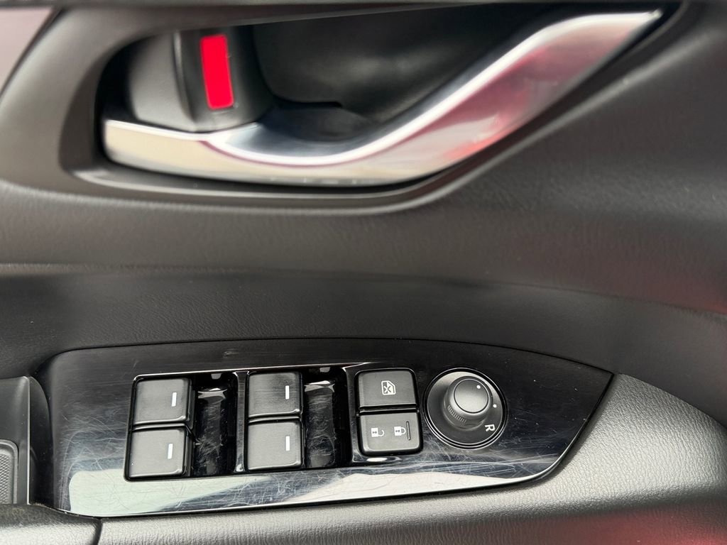 Used 2023 MAZDA CX-5 AWD 2.5 S w/ Select Package image 22