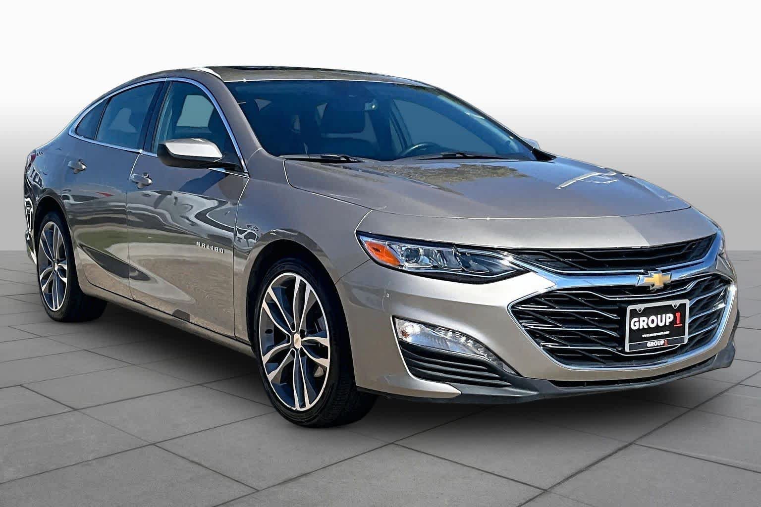 Used 2024 Chevrolet Malibu LT FWD image 3