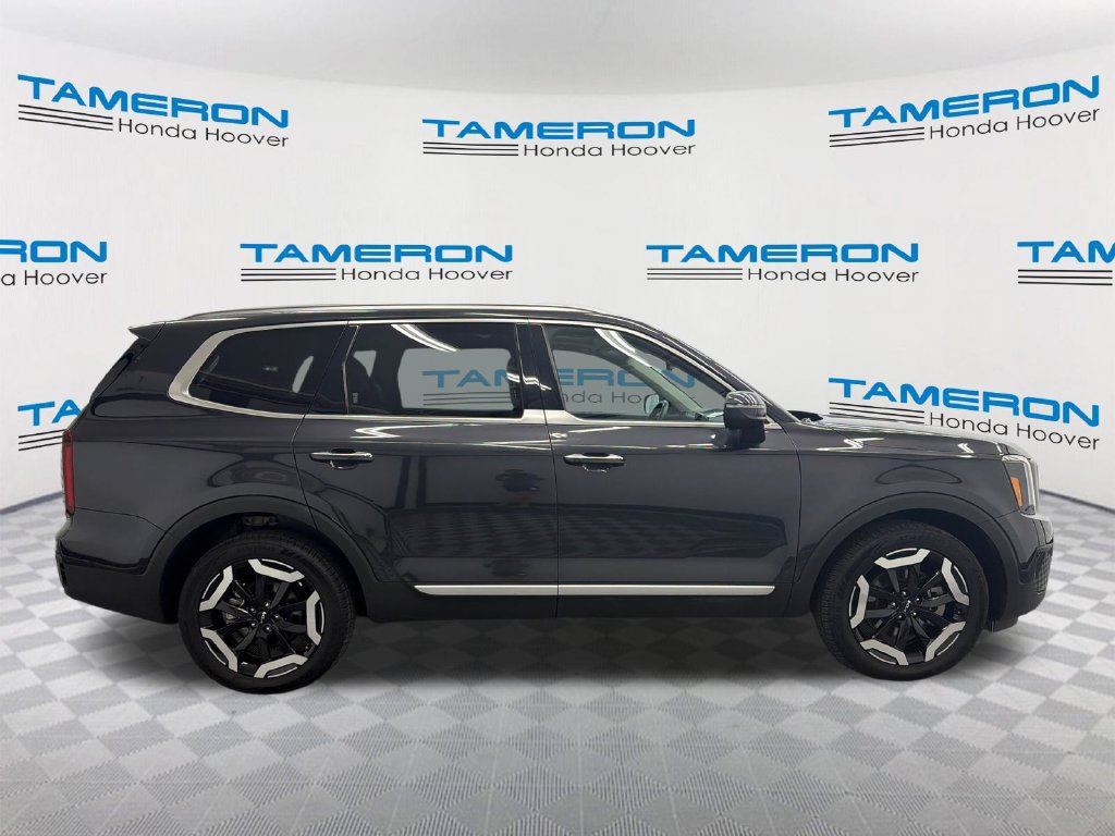 Used 2025 Kia Telluride S FWD image 6