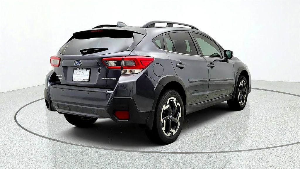 Used 2022 Subaru Crosstrek 2.5i Limited w/ Moonroof Package 2 AWD/4WD image 5