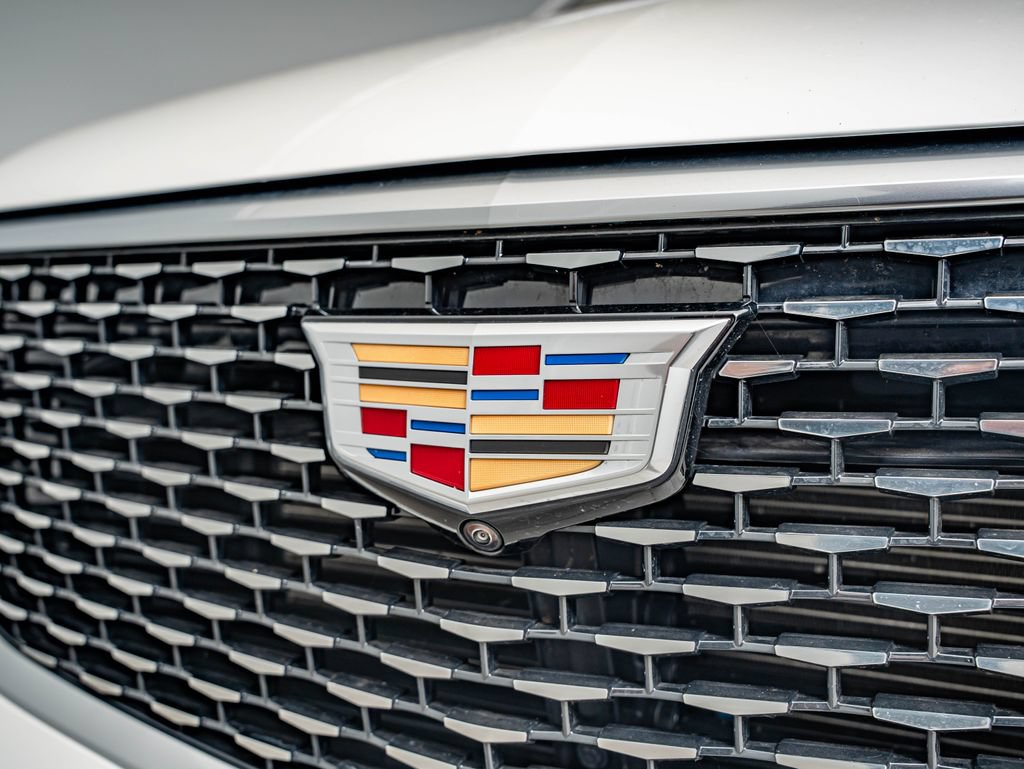 Used 2025 Cadillac XT6 Premium Luxury w/ Technology Package AWD/4WD image 12