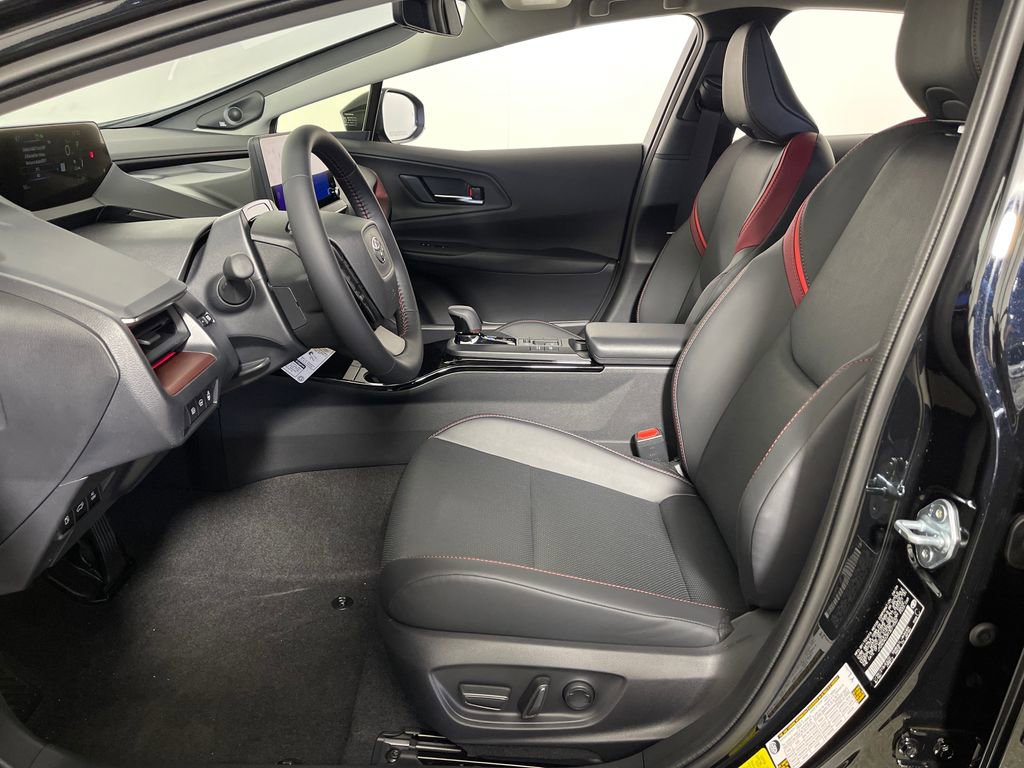 New 2026 Toyota Prius Plug-In Hybrid FWD image 12