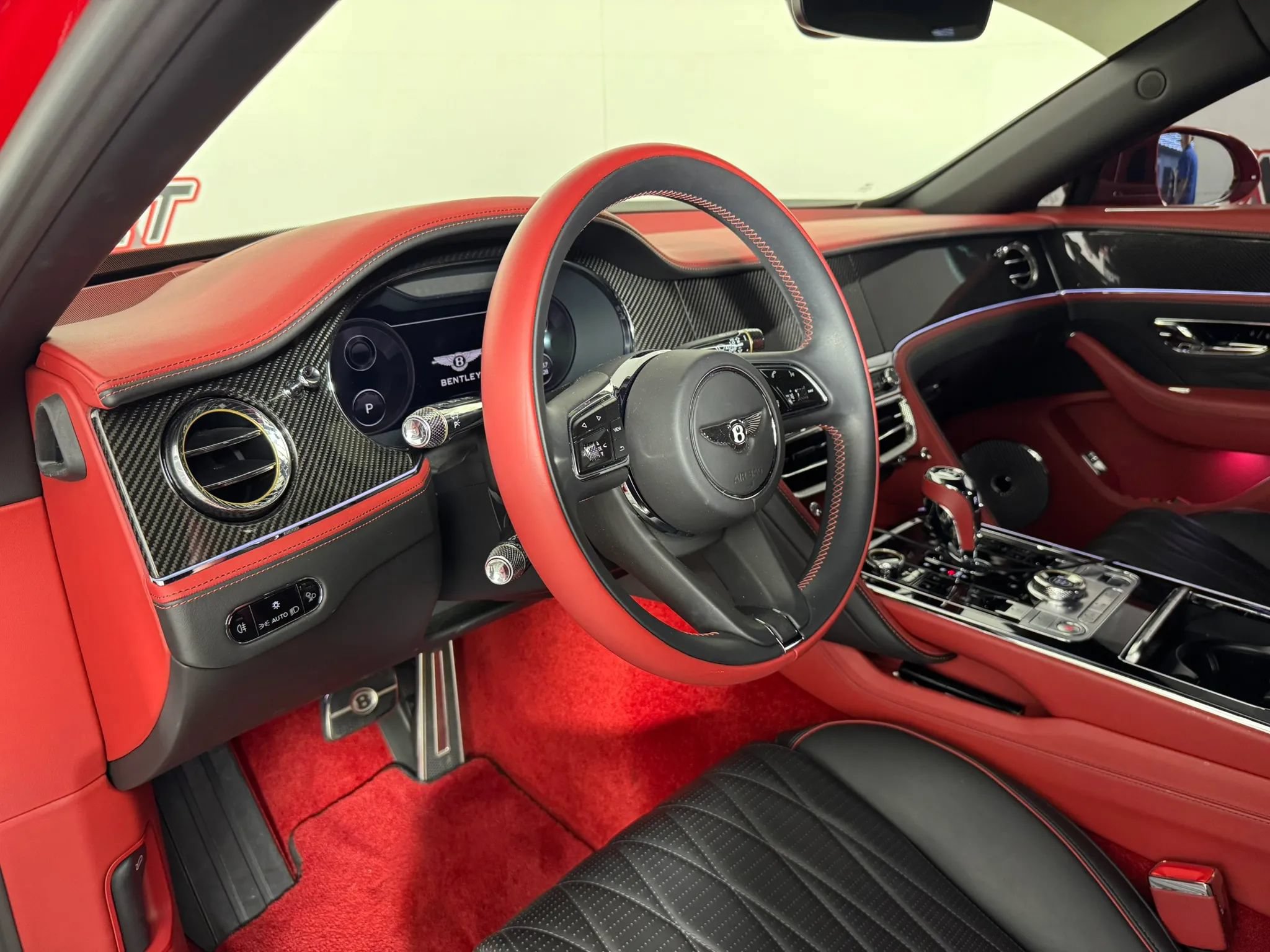 Used 2022 Bentley Flying Spur V8 AWD/4WD image 11