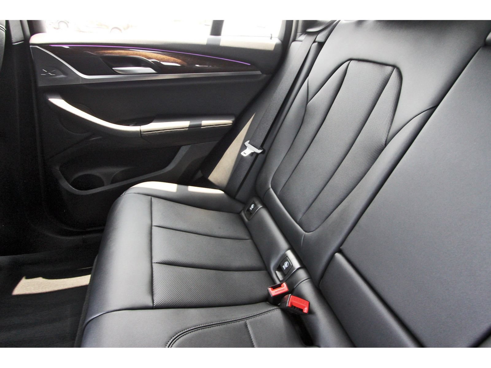 Used 2024 BMW X4 xDrive30i AWD/4WD image 14