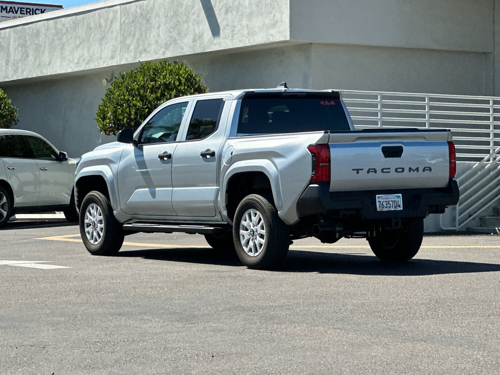 Used 2025 Toyota Tacoma SR RWD image 3