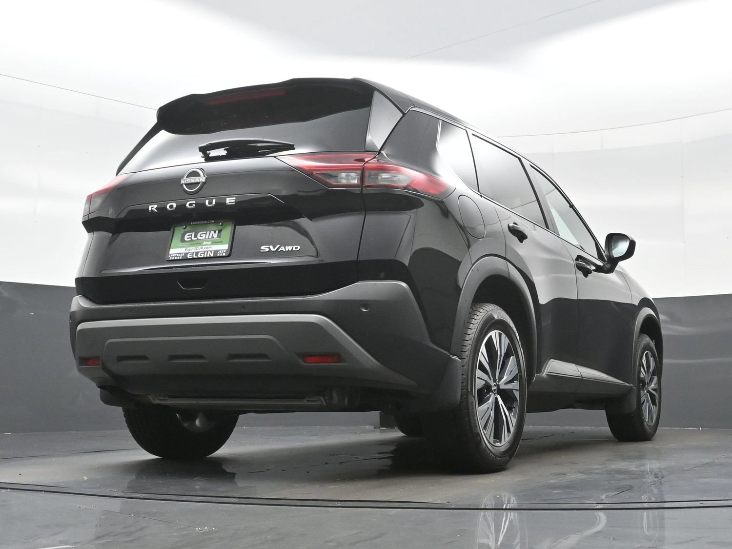 Used 2023 Nissan Rogue SV AWD/4WD image 34