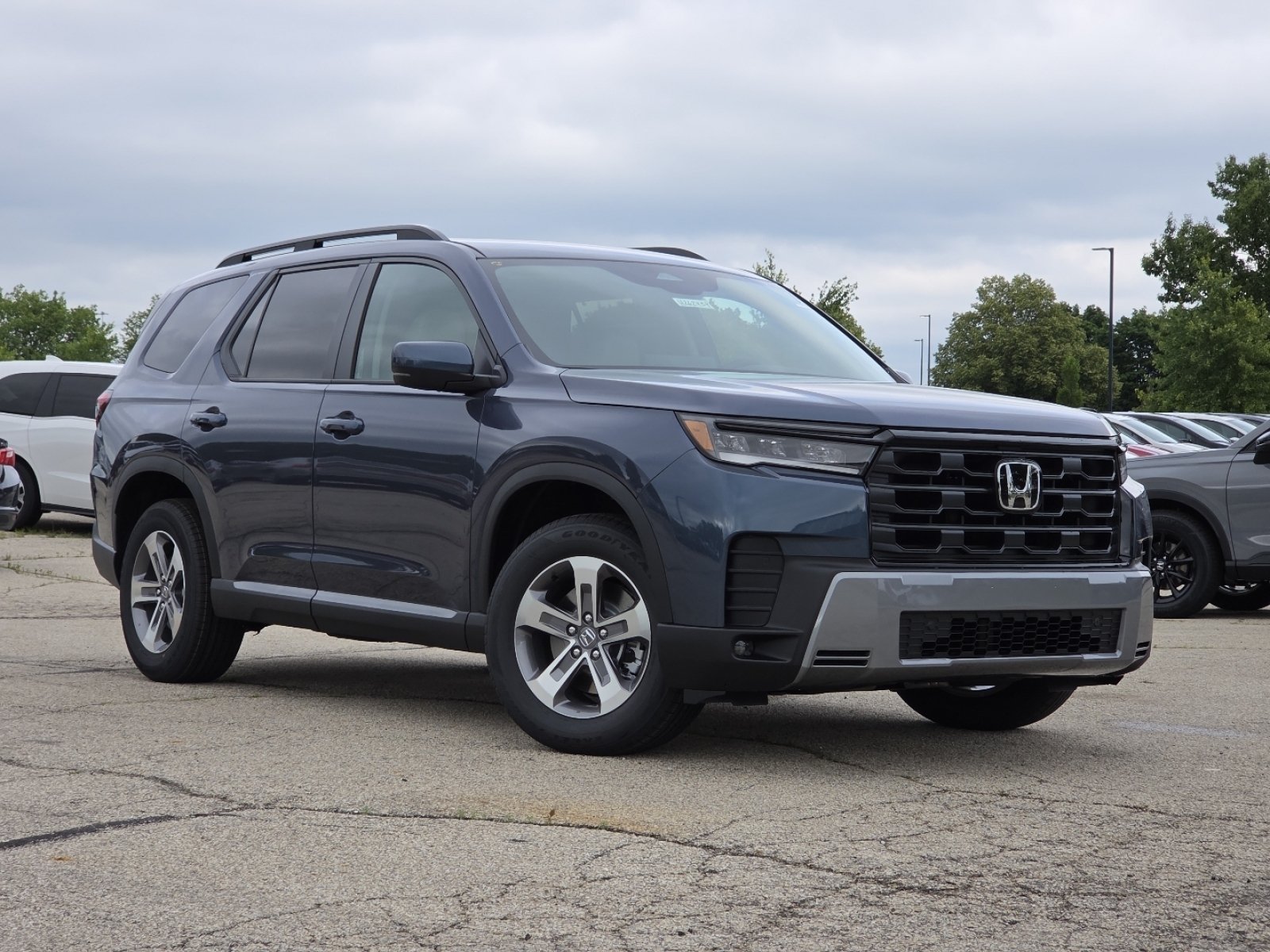 New 2026 Honda Pilot EX-L image 2