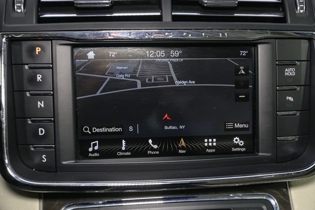 Used 2018 Lincoln Continental Select AWD/4WD image 24