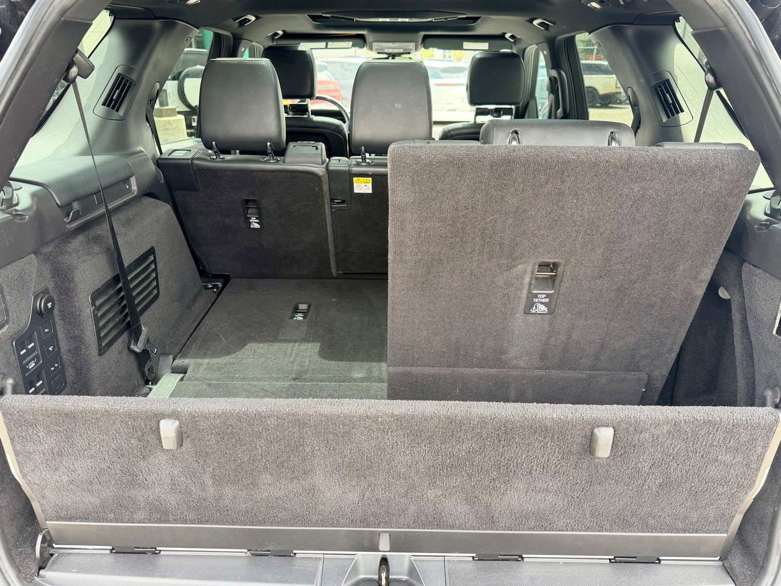 Used 2019 Land Rover Discovery HSE AWD/4WD image 20