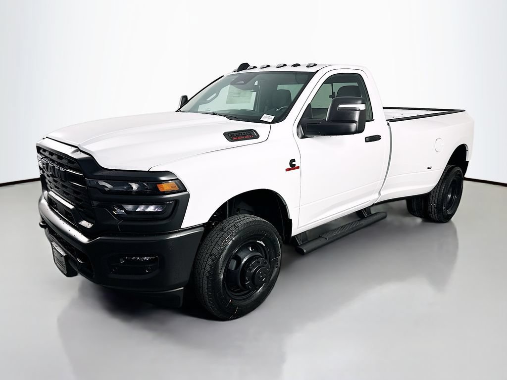 New 2026 RAM 3500 Tradesman AWD/4WD video 3