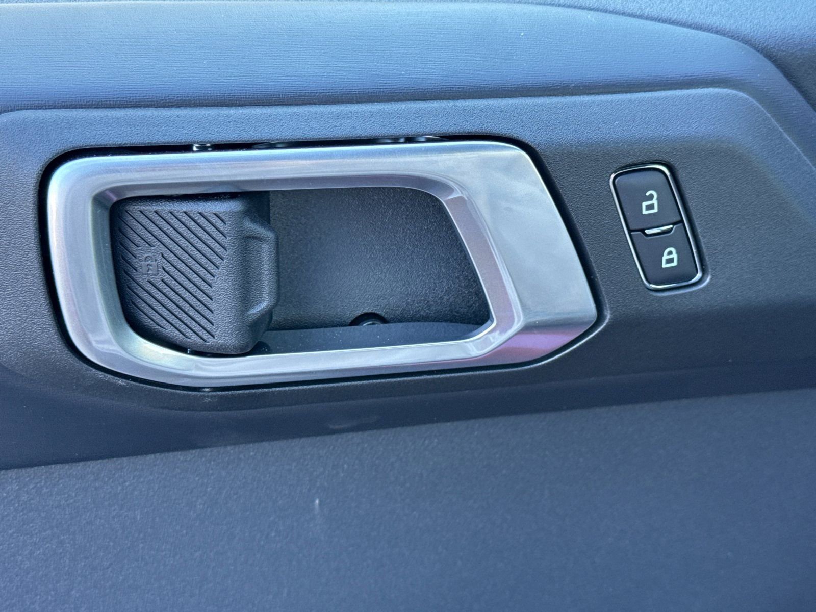 New 2026 Ford Bronco Outer Banks w/ Sasquatch Package image 11