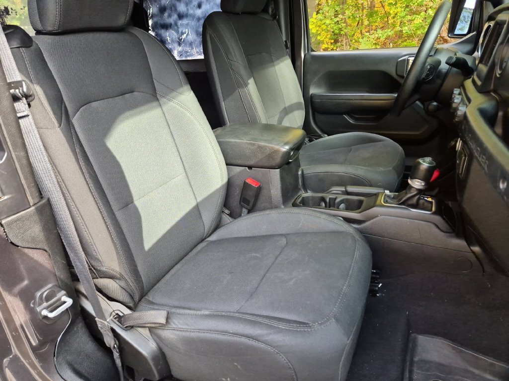 Used 2019 Jeep Wrangler Sport AWD/4WD image 21