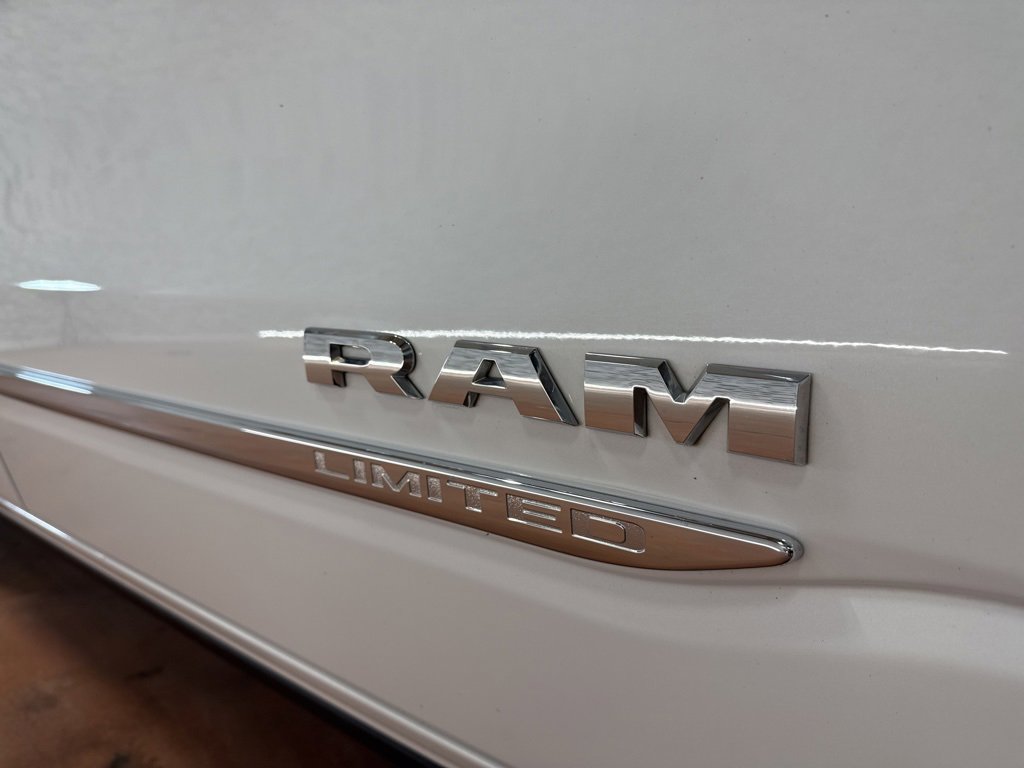 Used 2025 RAM 1500 Limited w/ Off Road Group image 11