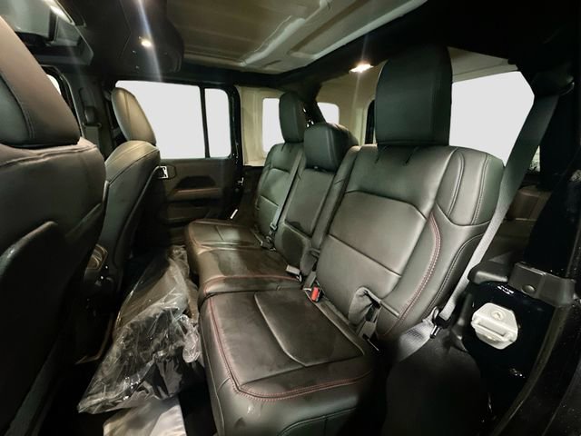 New 2026 Jeep Wrangler Unlimited Rubicon AWD/4WD image 26