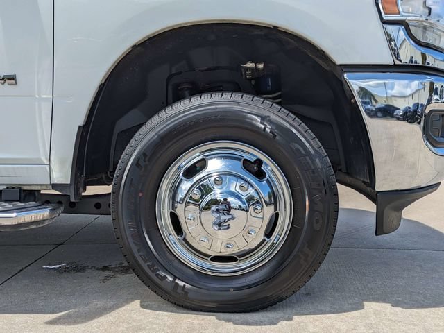 Used 2024 RAM 3500 Big Horn AWD/4WD image 11