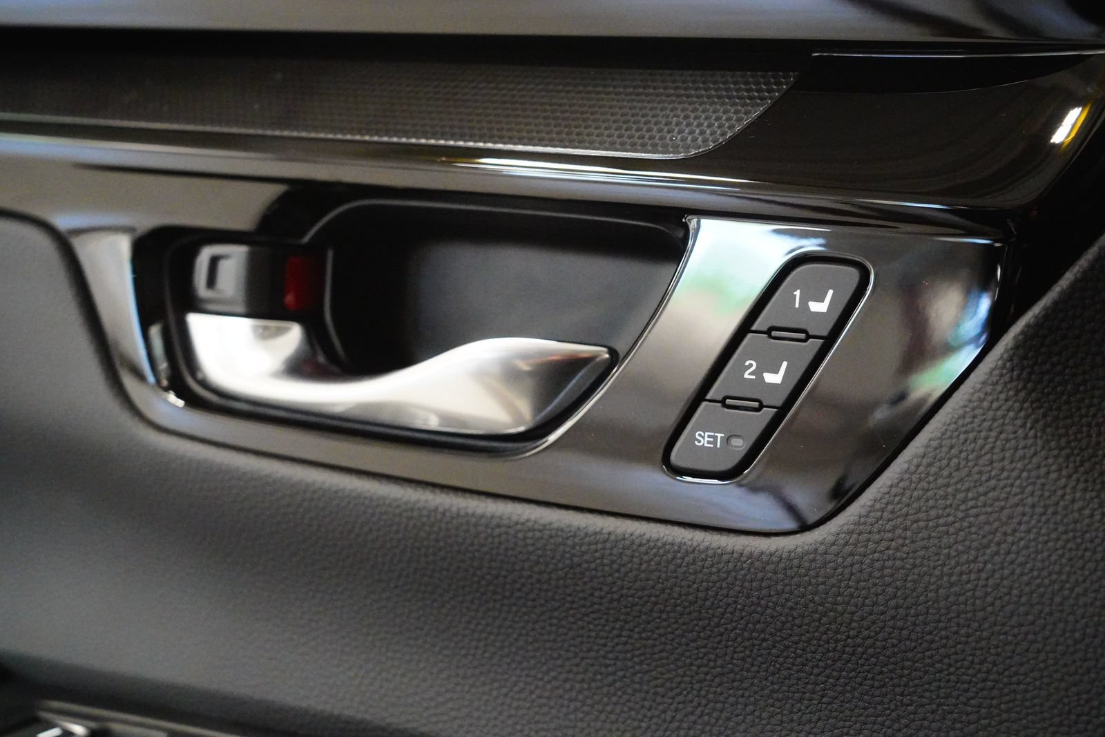 Used 2026 Honda CR-V EX-L image 29