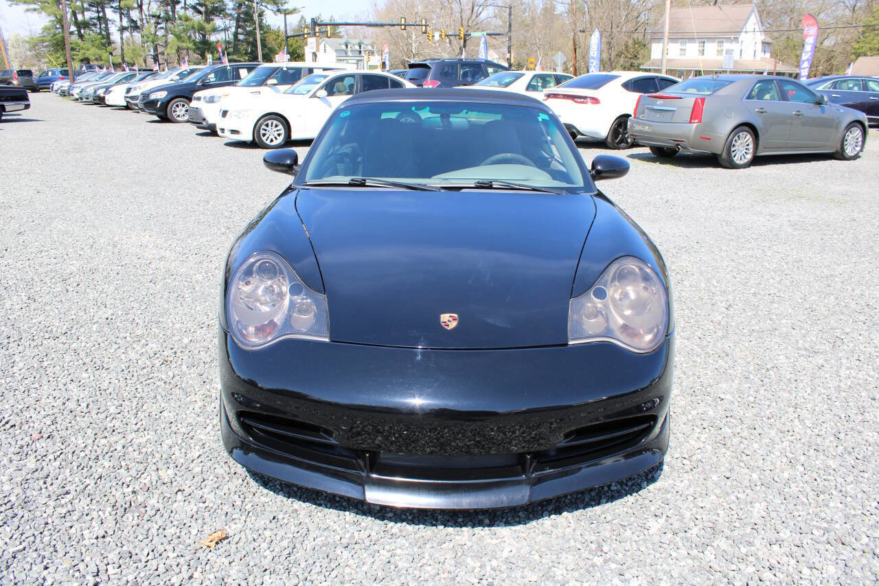 Used 2003 Porsche 911 Carrera 4 image 3