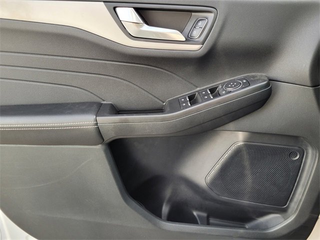 Certified 2021 Ford Escape SE image 23