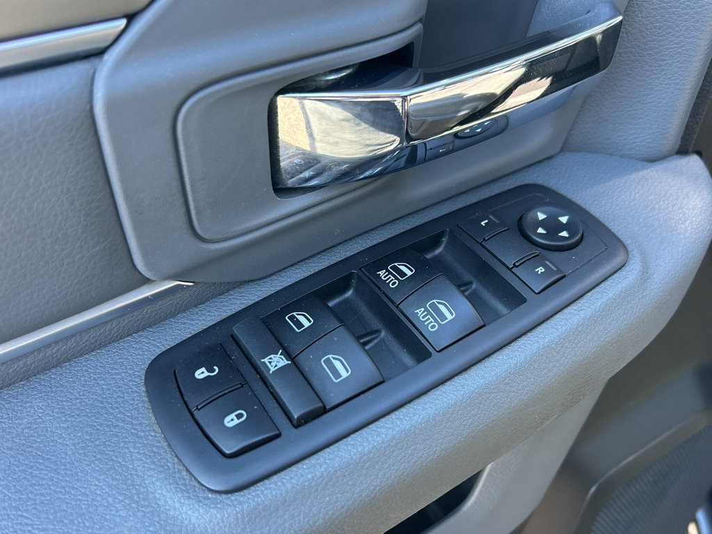 Used 2018 RAM 1500 Big Horn AWD/4WD image 15