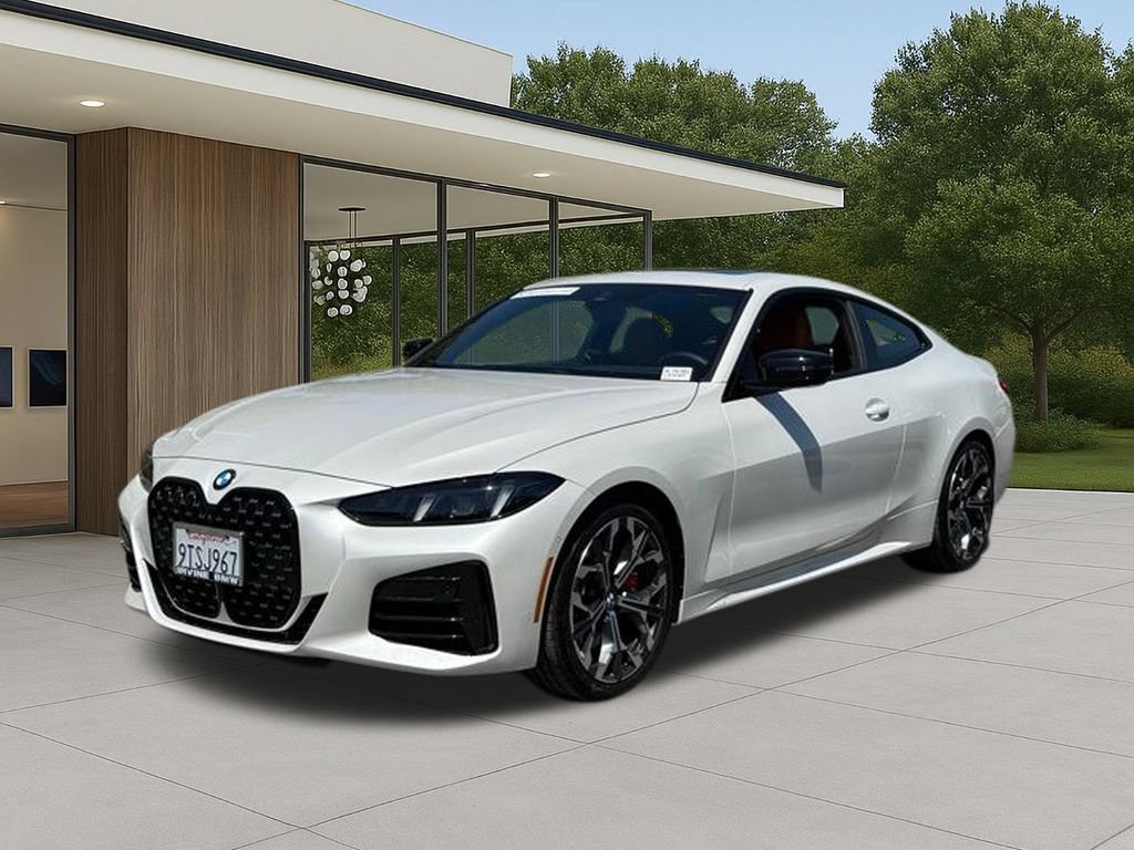 Used 2026 BMW 430i Coupe w/ M Sport Package RWD image 2