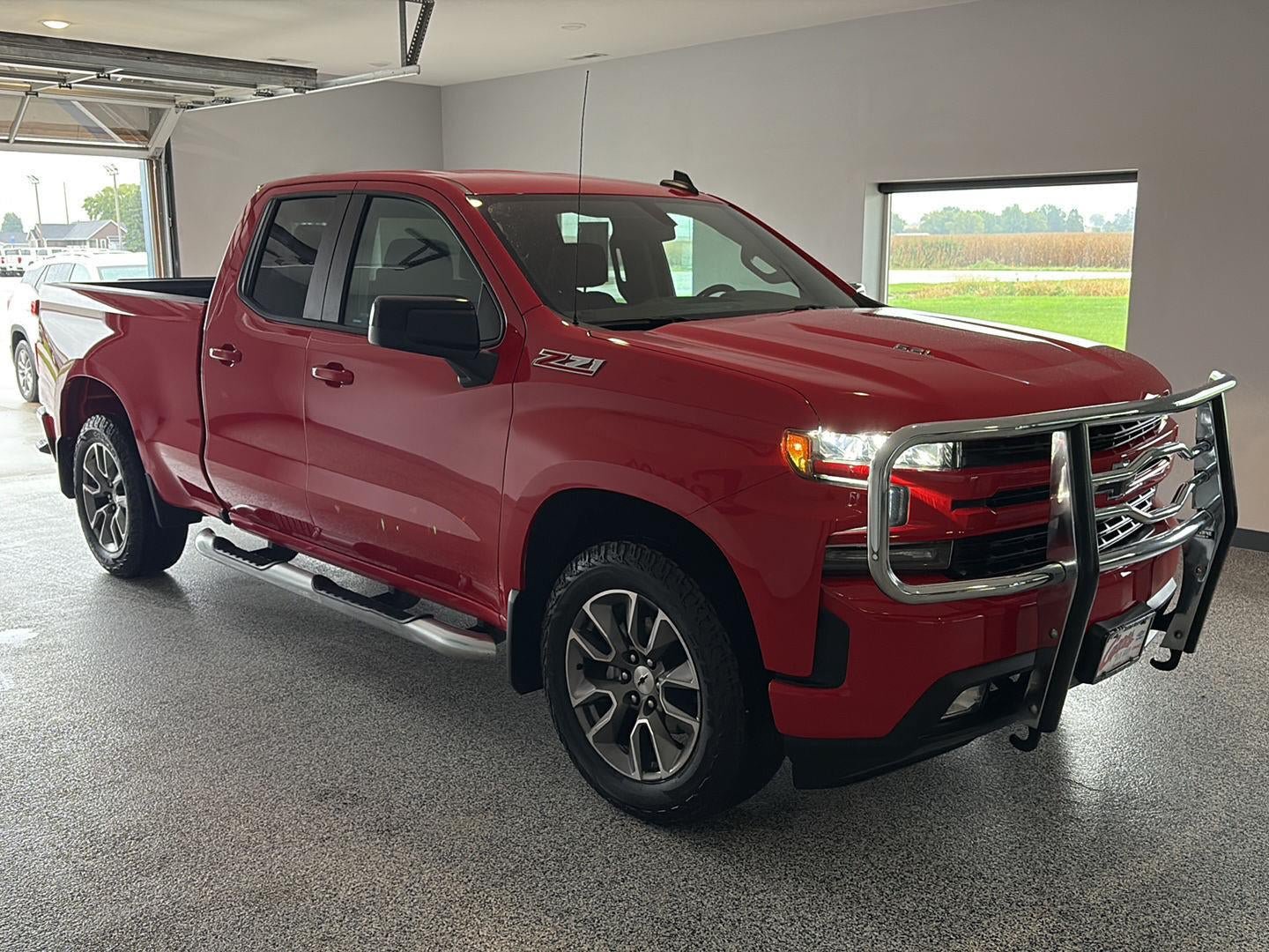Used 2021 Chevrolet Silverado 1500 RST w/ Z71 Off-Road Package AWD/4WD image 5