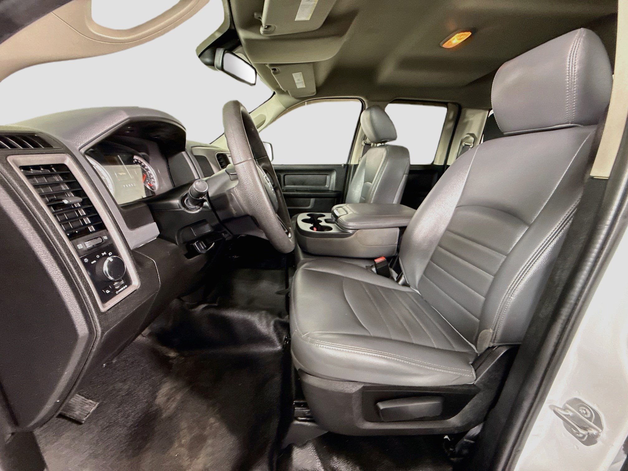 Used 2019 RAM 1500 Tradesman RWD image 21