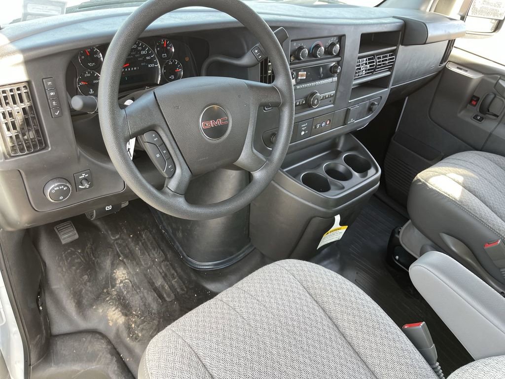 New 2025 GMC Savana 2500 Extended w/ Driver Convenience Package image 10