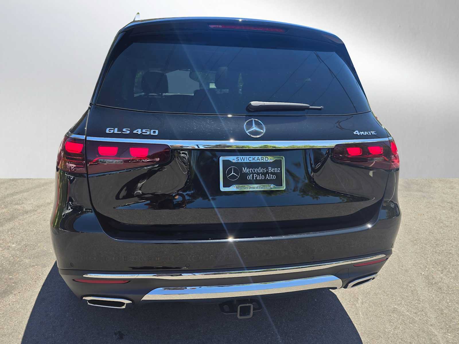Certified 2026 Mercedes-Benz GLS 450 4MATIC image 4