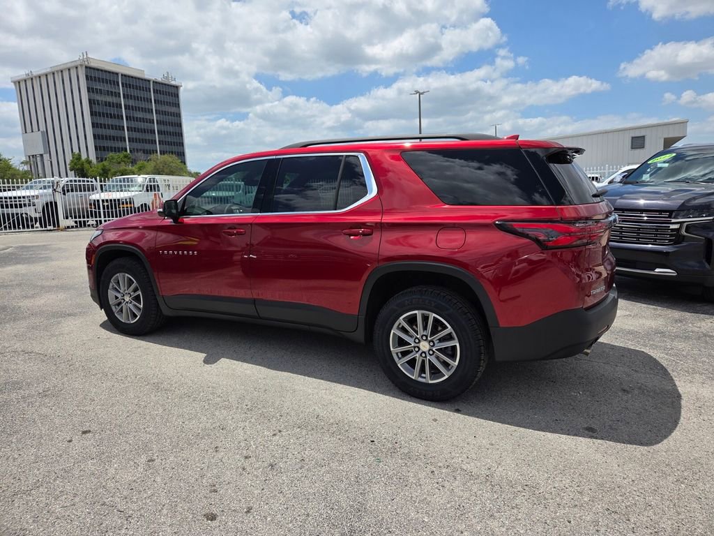 Certified 2023 Chevrolet Traverse LT FWD image 12